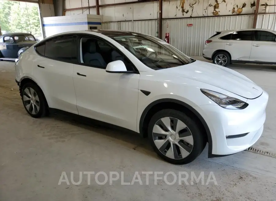 TESLA MODEL Y 2022 vin 7SAYGDEE0NF310591 from auto auction Copart