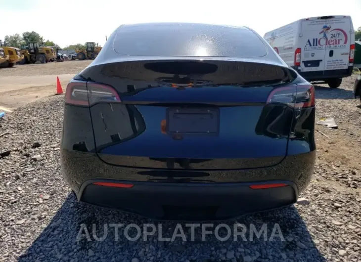 TESLA MODEL Y 2022 vin 7SAYGDEE0NF322658 from auto auction Copart