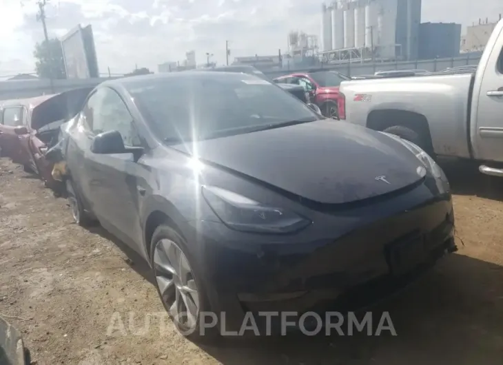 TESLA MODEL Y 2024 vin 7SAYGDEE6RA242901 from auto auction Copart