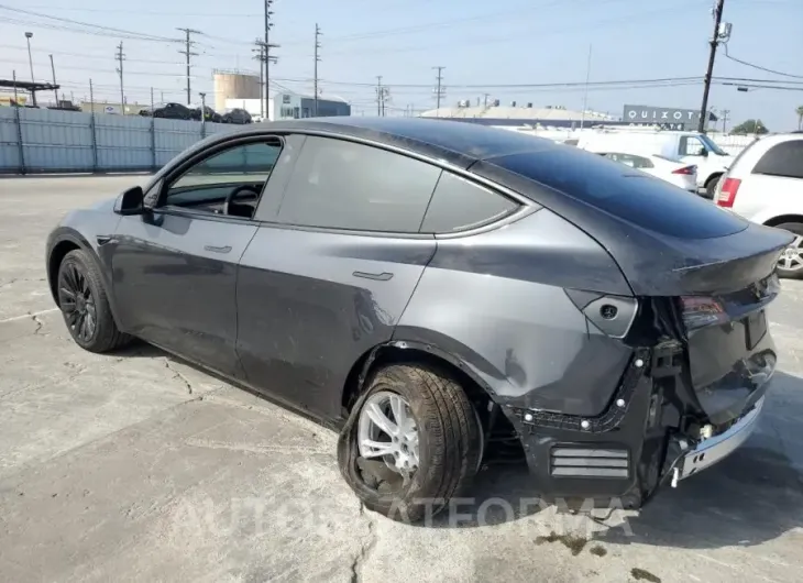 TESLA MODEL Y 2024 vin 7SAYGDEE9RF011056 from auto auction Copart