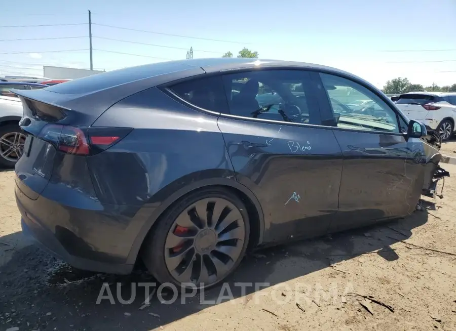 TESLA MODEL Y 2024 vin 7SAYGDEF3RF039900 from auto auction Copart