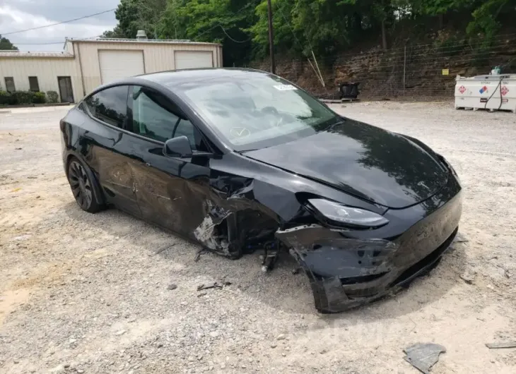 TESLA MODEL Y 2022 vin 7SAYGDEFXNF463455 from auto auction Copart