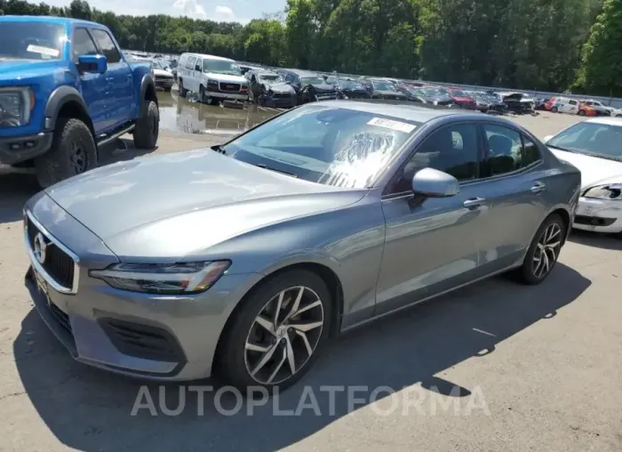 VOLVO S60 T6 MOM 2019 vin 7JRA22TK7KG008678 from auto auction Copart