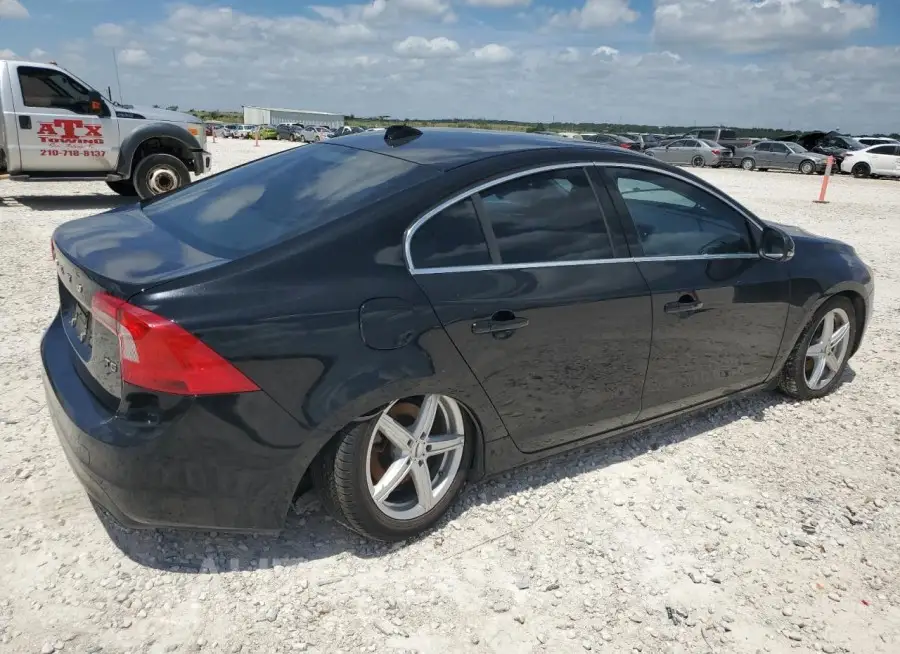 VOLVO S60 PREMIE 2015 vin YV140MFK6F1350702 from auto auction Copart