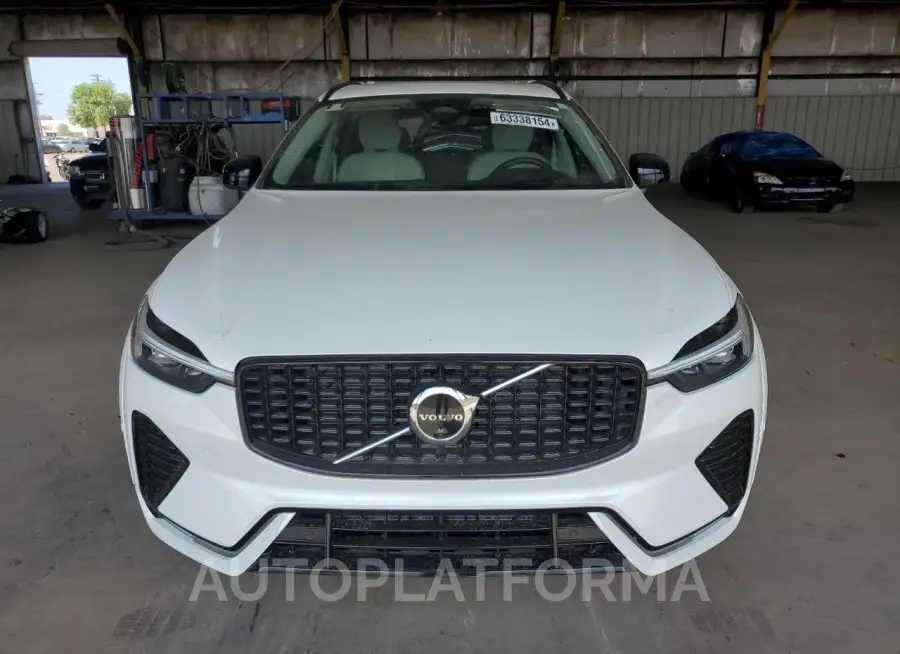 VOLVO XC60 ULTIM 2023 vin YV4L12RM8P1338257 from auto auction Copart