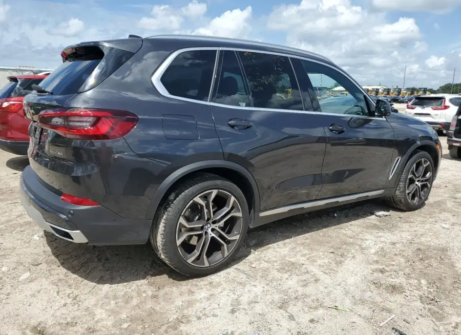 BMW X5 SDRIVE 2022 vin 5UXCR4C05N9K30723 from auto auction Copart