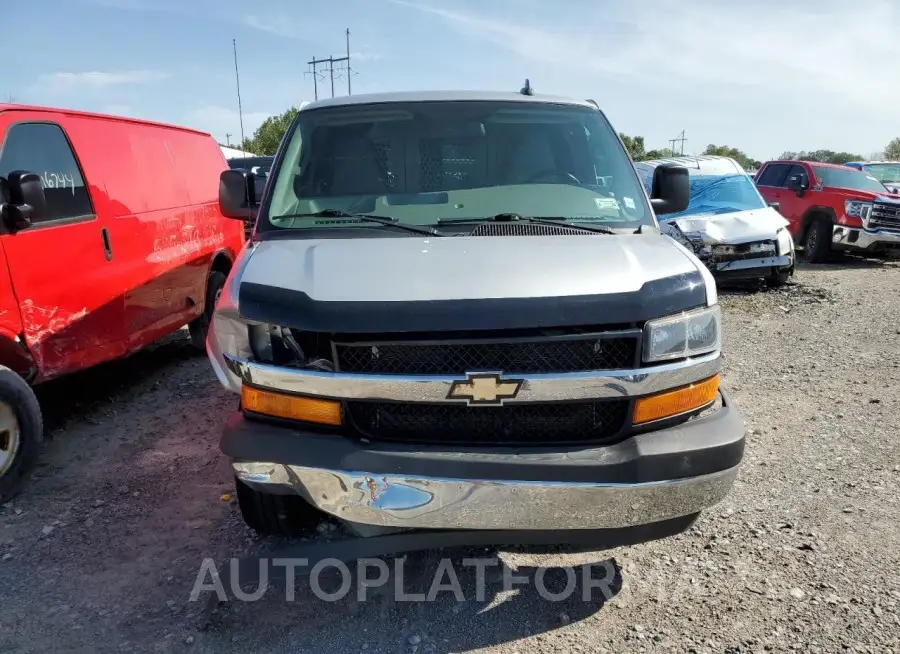 CHEVROLET EXPRESS G2 2017 vin 1GCWGAFF1H1122685 from auto auction Copart