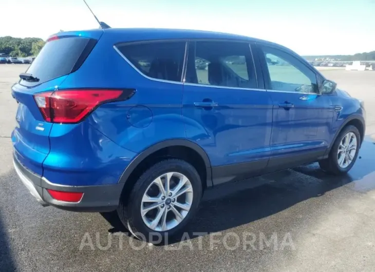 FORD ESCAPE SE 2019 vin 1FMCU0GD2KUA24267 from auto auction Copart