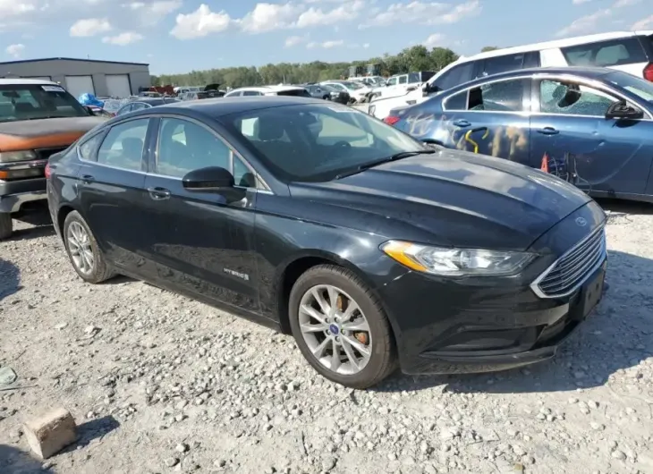 FORD FUSION SE 2017 vin 3FA6P0LU2HR336917 from auto auction Copart