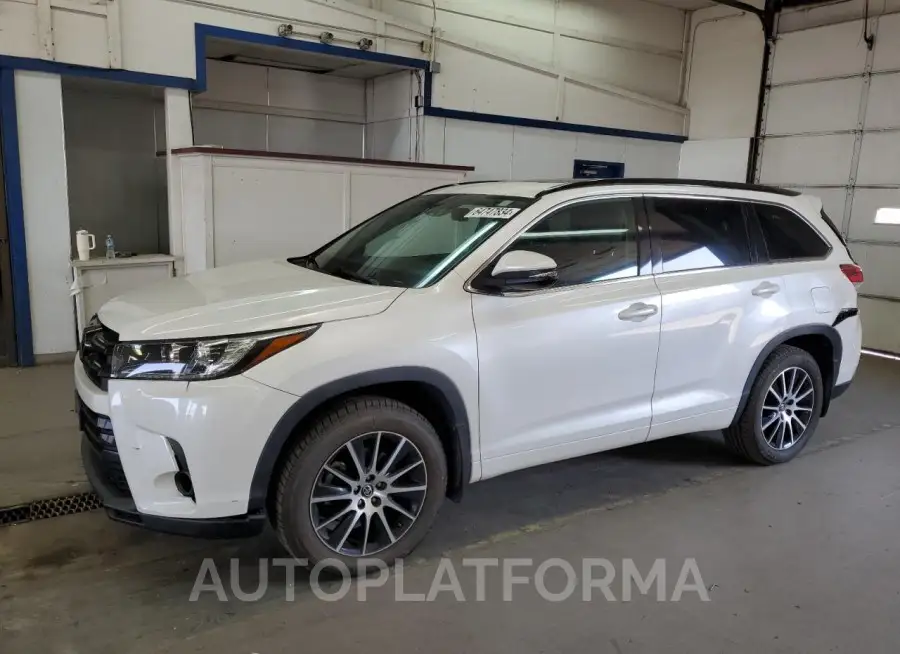 TOYOTA HIGHLANDER 2018 vin 5TDJZRFH6JS840388 from auto auction Copart