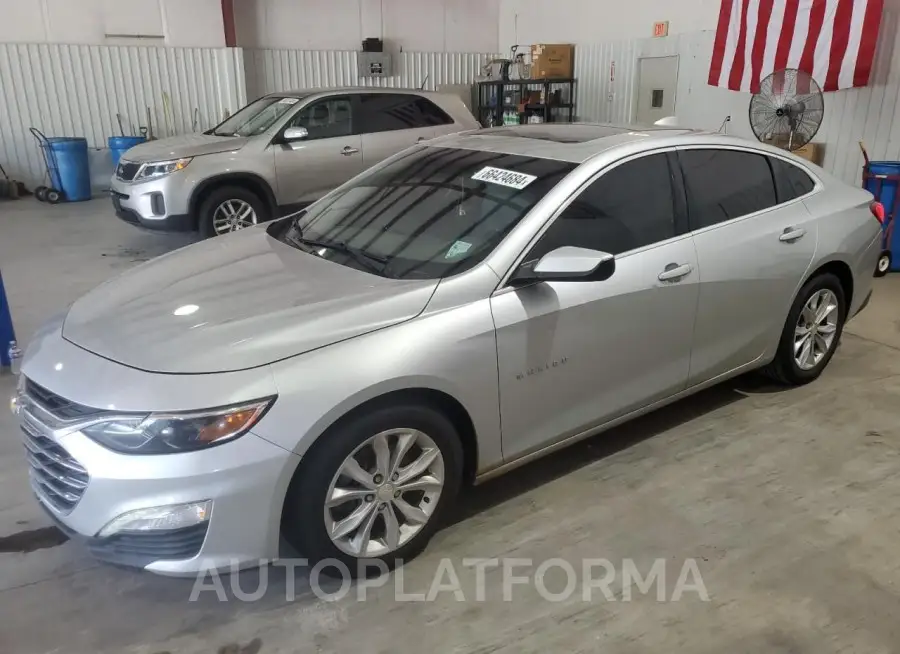 CHEVROLET MALIBU LT 2019 vin 1G1ZD5ST2KF107981 from auto auction Copart