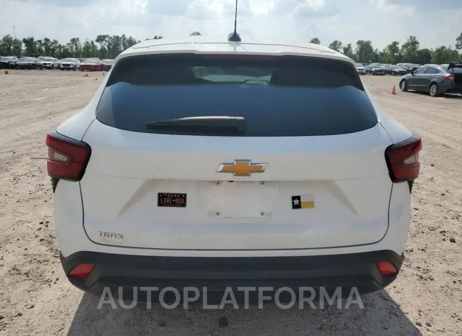 CHEVROLET TRAX LS 2024 vin KL77LFE25RC114474 from auto auction Copart