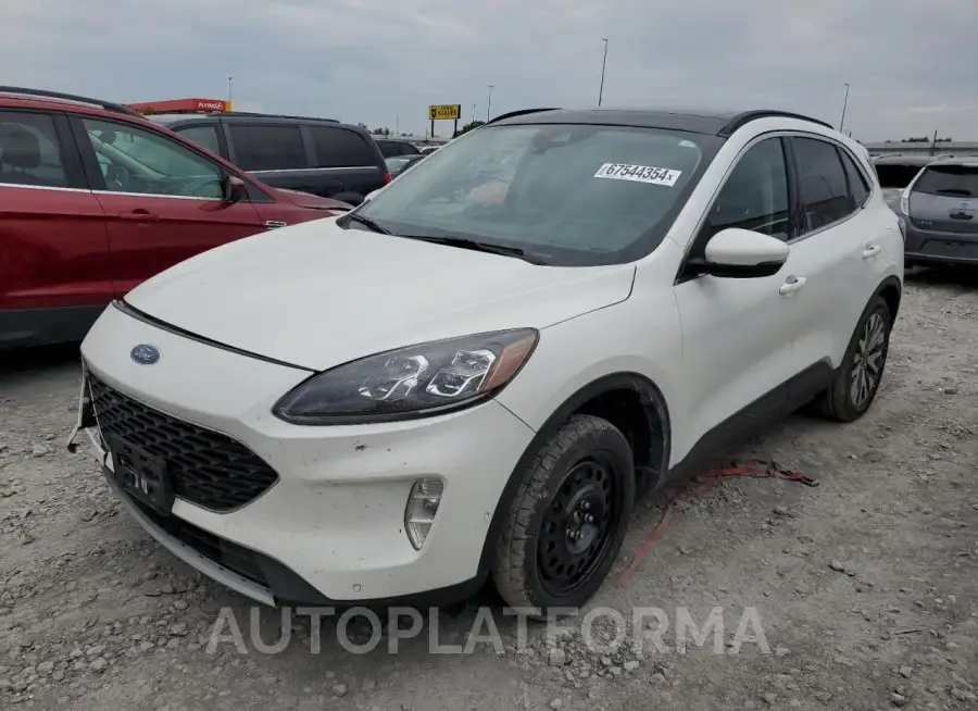 FORD ESCAPE TIT 2020 vin 1FMCU9J92LUB67729 from auto auction Copart