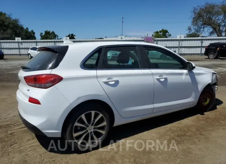 HYUNDAI ELANTRA GT 2018 vin KMHH35LE6JU025537 from auto auction Copart