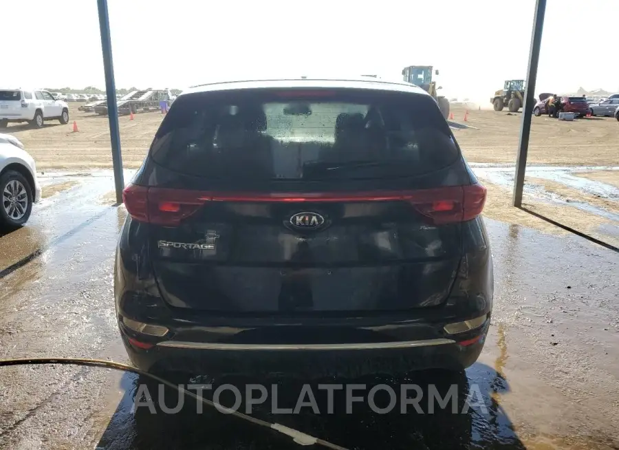 KIA SPORTAGE L 2021 vin KNDPMCAC8M7900719 from auto auction Copart