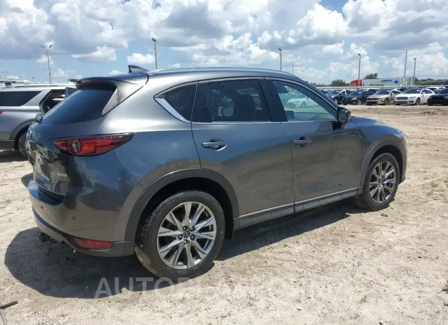 MAZDA CX-5 SIGNA 2019 vin JM3KFBEY1K0516475 from auto auction Copart