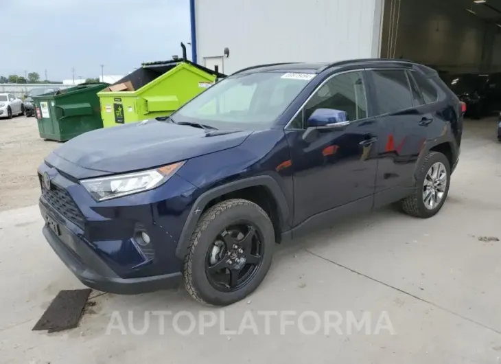 TOYOTA RAV4 XLE P 2020 vin JTMA1RFV8LD525412 from auto auction Copart