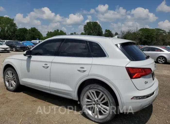 AUDI Q5 PREMIUM 2019 vin WA1BNAFY7K2100336 from auto auction Copart