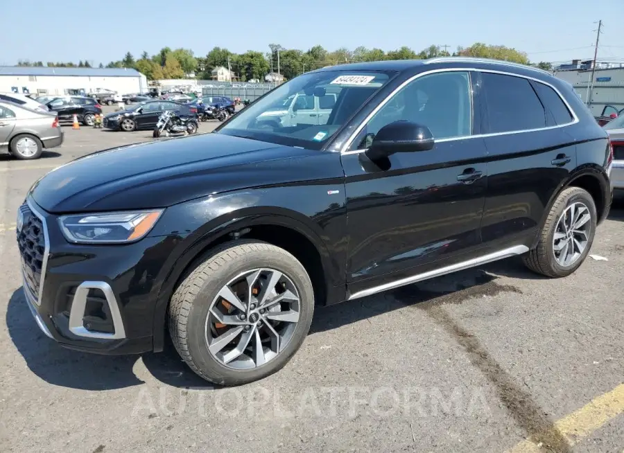 AUDI Q5 PREMIUM 2024 vin WA1GAAFY7R2066474 from auto auction Copart