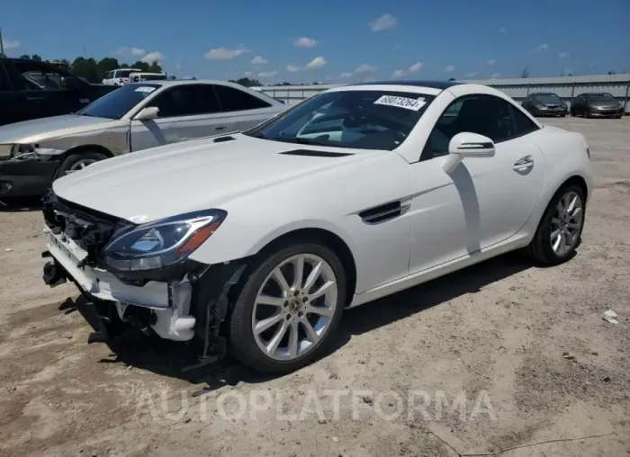 MERCEDES-BENZ SLC 300 2019 vin WDDPK3JA4KF160437 from auto auction Copart