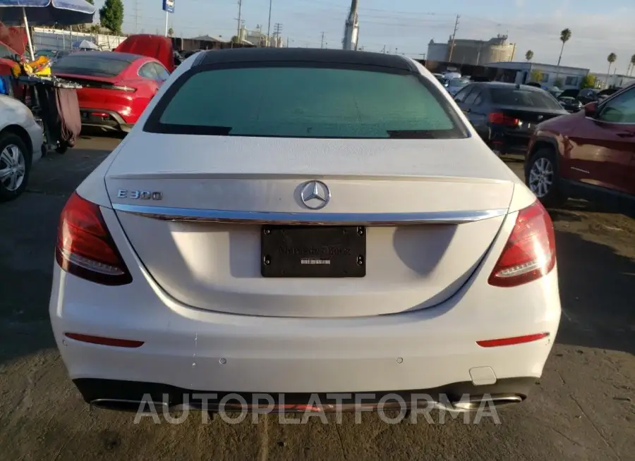 MERCEDES-BENZ E 300 2017 vin WDDZF4JB5HA105562 from auto auction Copart