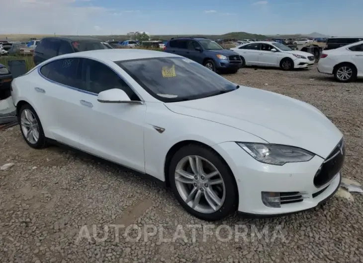 TESLA MODEL S 2015 vin 5YJSA1E27FF113931 from auto auction Copart