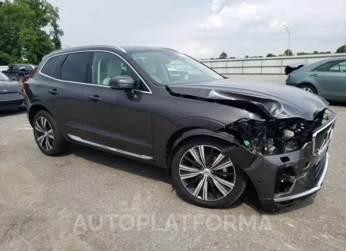 VOLVO XC60 PLUS 2023 vin YV4L12DNXP1337157 from auto auction Copart