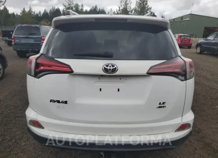 TOYOTA RAV4 LE 2018 vin 2T3BFREV1JW727967 from auto auction Copart