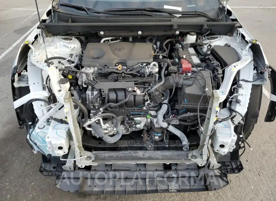 TOYOTA RAV4 XLE P 2023 vin 2T3C1RFV9PW284655 from auto auction Copart