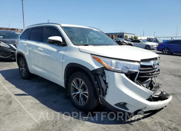 TOYOTA HIGHLANDER 2016 vin 5TDKKRFH0GS141694 from auto auction Copart