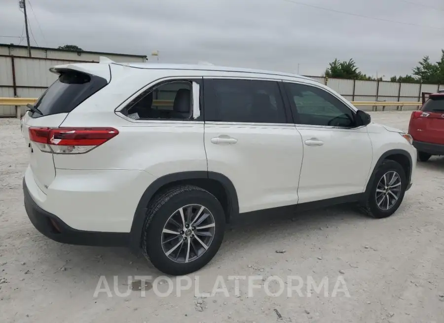 TOYOTA HIGHLANDER 2019 vin 5TDKZRFH3KS552219 from auto auction Copart