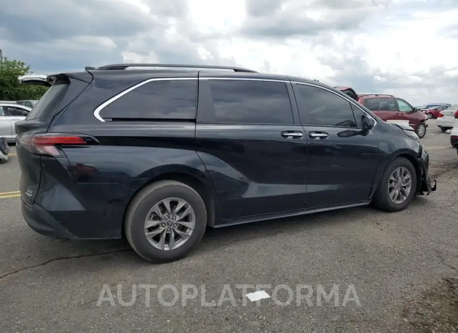 TOYOTA SIENNA XLE 2022 vin 5TDYRKEC0NS101938 from auto auction Copart