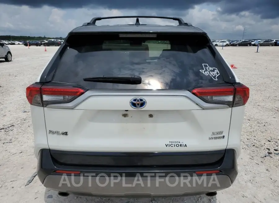 TOYOTA RAV4 XSE 2019 vin JTMEWRFV1KJ008097 from auto auction Copart