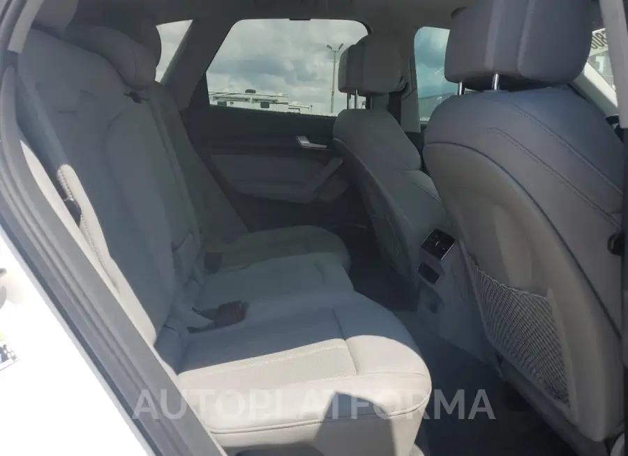 AUDI Q5 PREMIUM 2019 vin WA1BNAFY8K2057108 from auto auction Copart