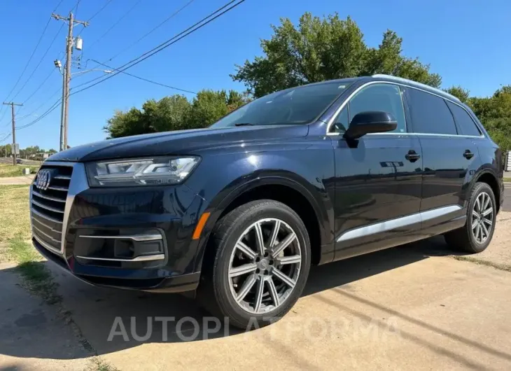 AUDI Q7 PRESTIG 2017 vin WA1VAAF79HD021649 from auto auction Copart