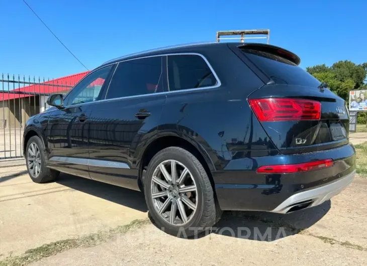 AUDI Q7 PRESTIG 2017 vin WA1VAAF79HD021649 from auto auction Copart