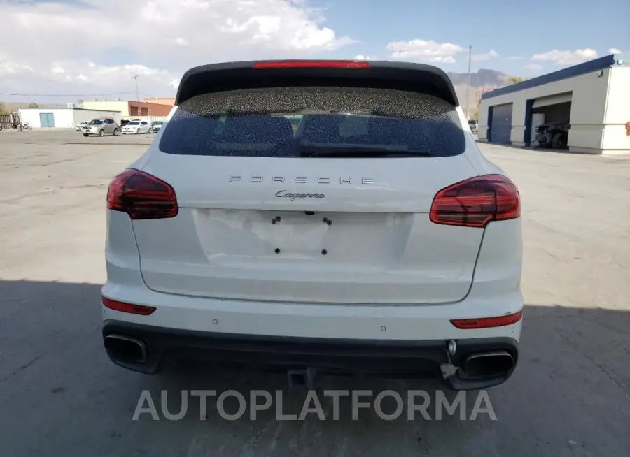 PORSCHE CAYENNE 2016 vin WP1AA2A26GLA05630 from auto auction Copart