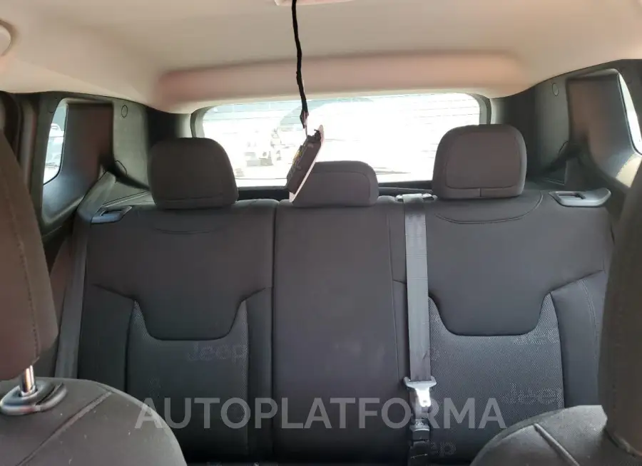 JEEP RENEGADE L 2015 vin ZACCJABT5FPB38076 from auto auction Copart