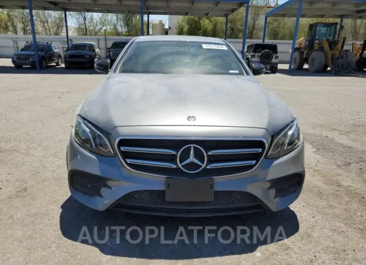 MERCEDES-BENZ E 300 2019 vin WDDZF4JB2KA555063 from auto auction Copart