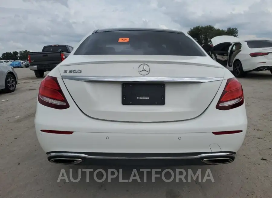 MERCEDES-BENZ E 300 2019 vin WDDZF4JB5KA514409 from auto auction Copart