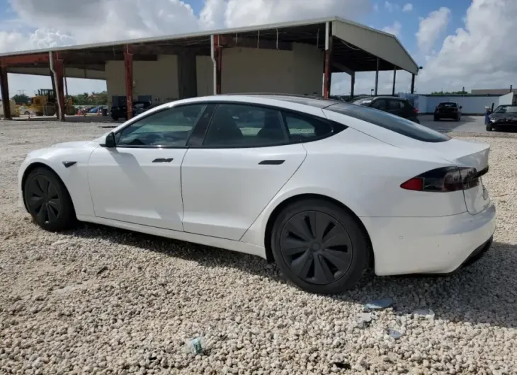 TESLA MODEL S 2021 vin 5YJSA1E54MF440648 from auto auction Copart