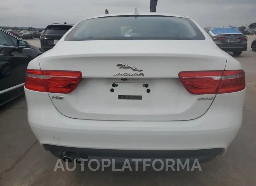 JAGUAR XE PREMIUM 2017 vin SAJAD4BN0HA970530 from auto auction Copart