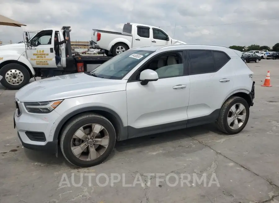 VOLVO XC40 T4 MO 2020 vin YV4AC2HK2L2257714 from auto auction Copart