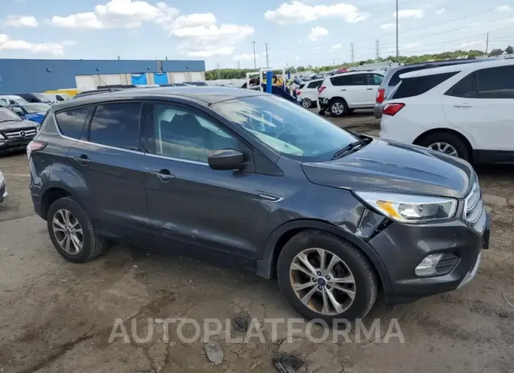 FORD ESCAPE SE 2017 vin 1FMCU0GD0HUB59627 from auto auction Copart