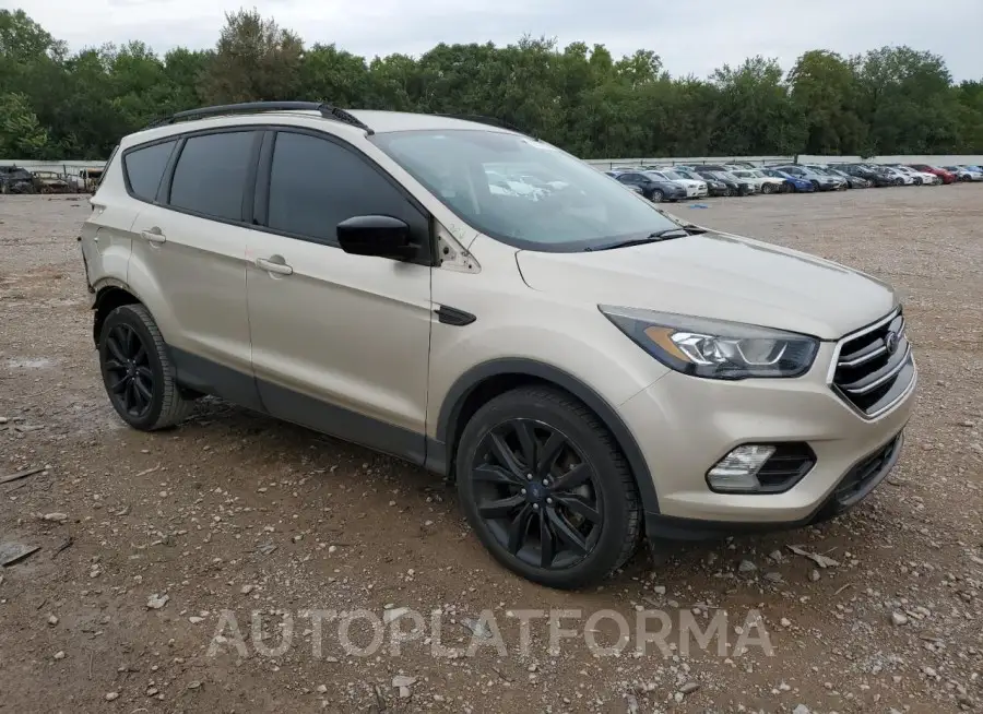 FORD ESCAPE SE 2018 vin 1FMCU9GD2JUD04354 from auto auction Copart