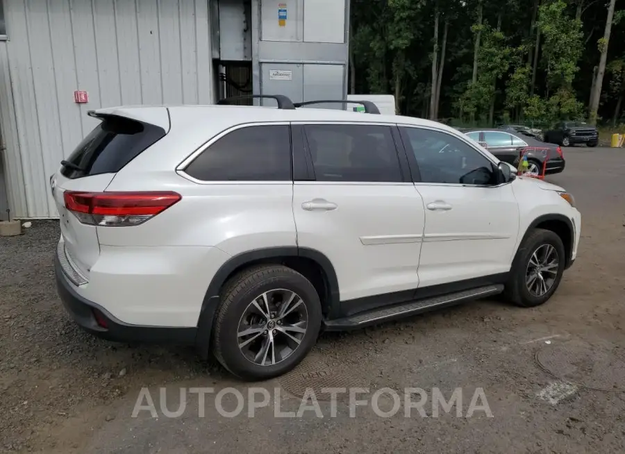 TOYOTA HIGHLANDER 2019 vin 5TDBZRFH4KS943542 from auto auction Copart