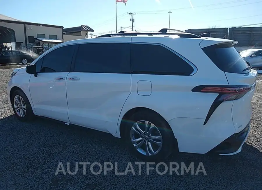 TOYOTA SIENNA XSE 2022 vin 5TDDSKFC7NS051184 from auto auction Copart