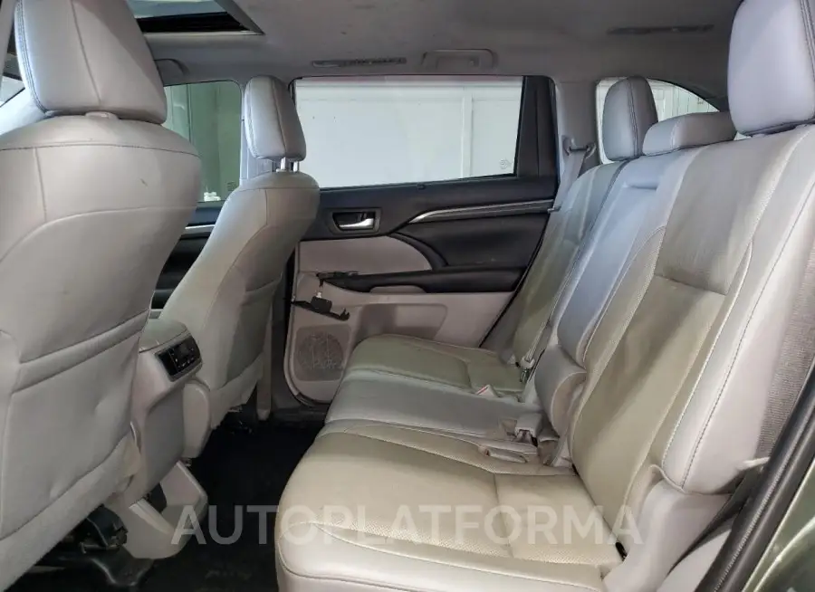 TOYOTA HIGHLANDER 2019 vin 5TDDZRFHXKS746044 from auto auction Copart