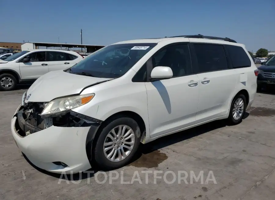 TOYOTA SIENNA XLE 2015 vin 5TDYK3DC1FS635494 from auto auction Copart