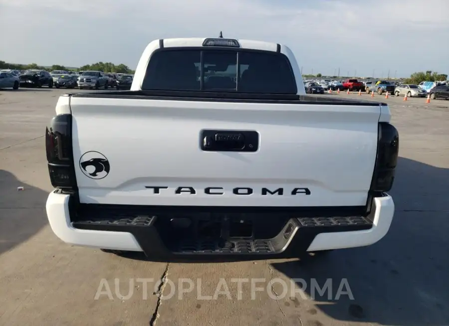 TOYOTA TACOMA DOU 2019 vin 5TFAX5GN9KX148785 from auto auction Copart